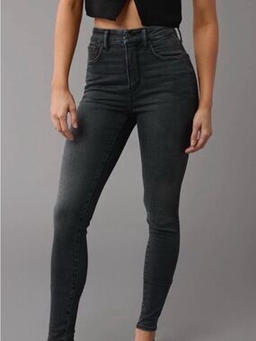 American Eagle Outfitters High-Rise Charcoal Skinny Jeans - Women